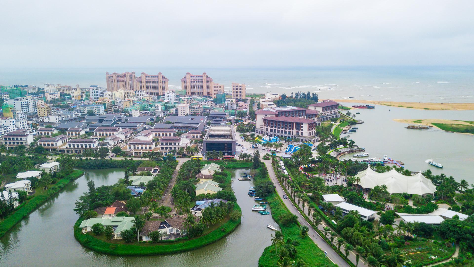 海南自由贸易港建设专家咨询委员会正式成立
